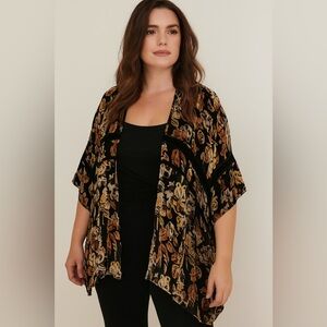 Colleen Lopez Open Front Kimono
